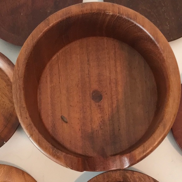 Unbranded Brown Hard Wood Coasters with Tabletop Container For Storage - Picture 5 of 10